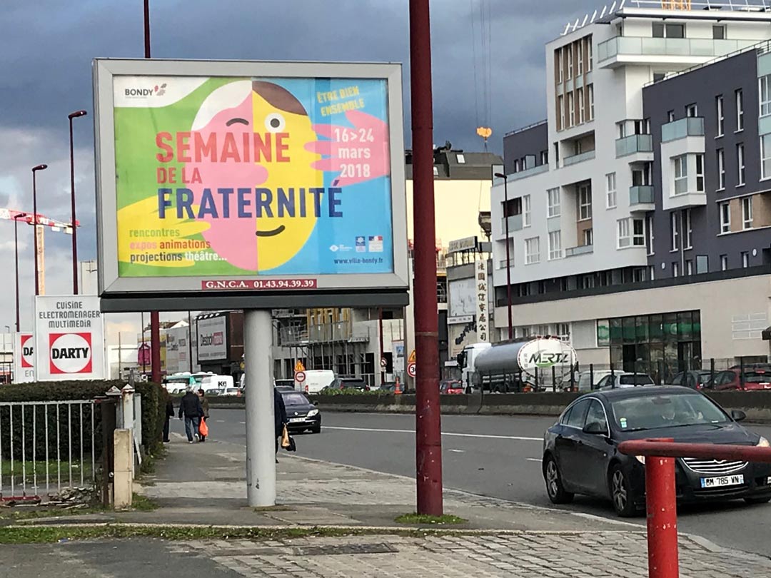 Photo de l'affiche grand format de la semaine de la fraternité 2018 de la Ville de Bondy